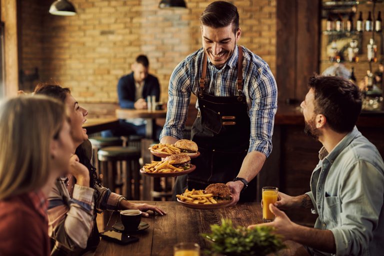 Digital Marketing for Restaurants: A Complete Guide to Attract More Customers